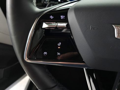 Certified 2024 Cadillac Lyriq Luxury w/ LPO, Floor Liner Package AWD/4WD image 25