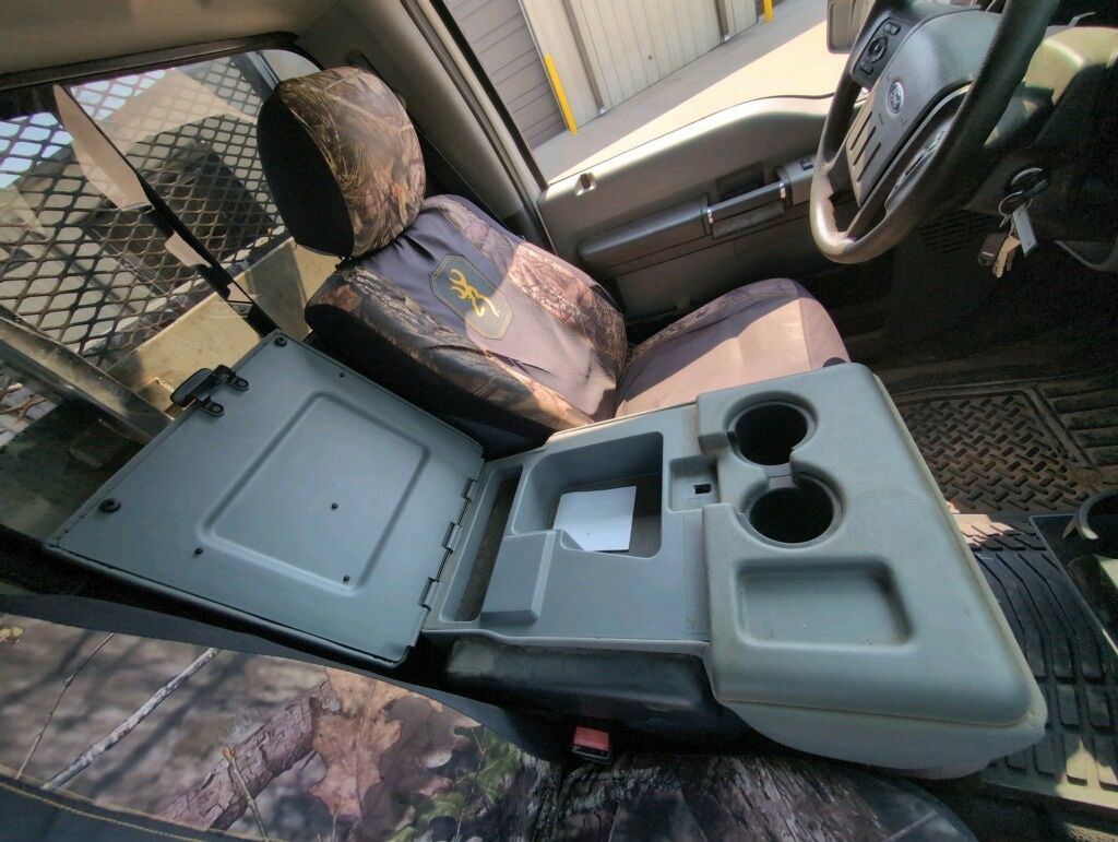 Used 2016 Ford F450 XLT w/ Ambulance Prep Package RWD image 11