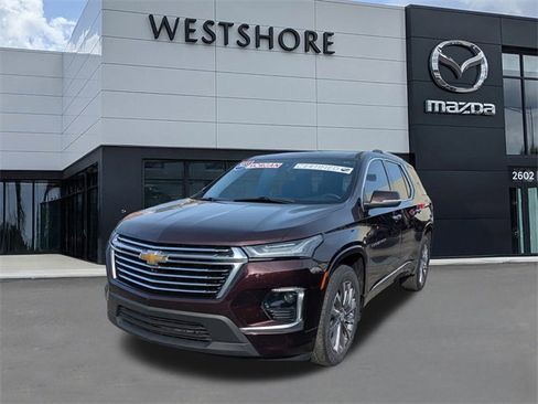 Used 2023 Chevrolet Traverse Premier image 6