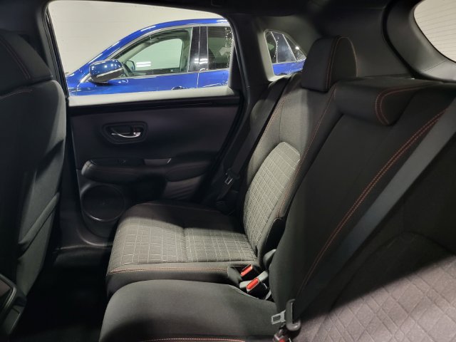 Certified 2024 Honda HR-V Sport image 11