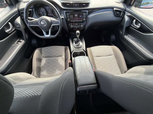 Used 2021 Nissan Rogue Sport SV FWD image 20