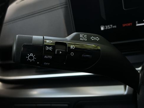 New 2026 Kia Carnival SX FWD image 28