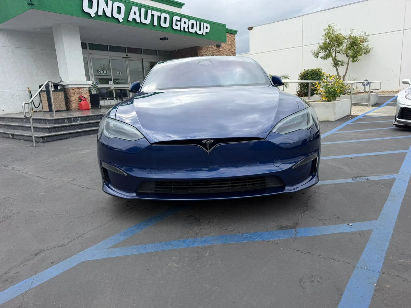 Used 2021 Tesla Model S Plaid AWD/4WD image 2