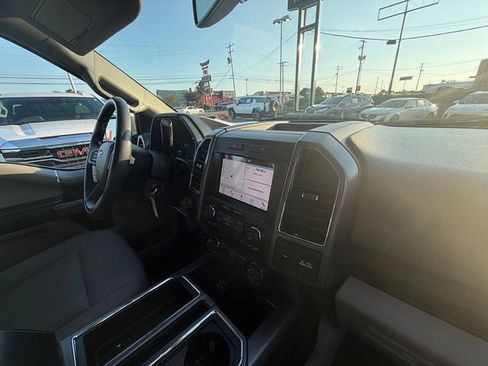 Used 2019 Ford F150 XLT w/ Equipment Group 302A Luxury AWD/4WD image 29