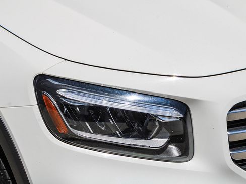Used 2024 Mercedes-Benz GLB 250 image 5