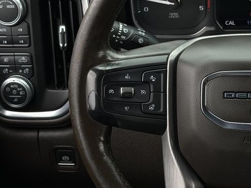 Used 2020 GMC Sierra 2500 Denali w/ Denali Ultimate Package AWD/4WD image 15