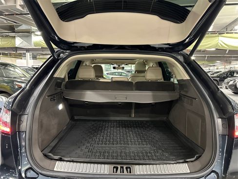 Used 2022 Lincoln Nautilus Reserve w/ Equipment Group 201A image 28