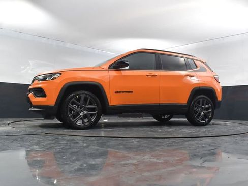 New 2026 Jeep Compass Latitude w/ Sun and Sound Group image 49