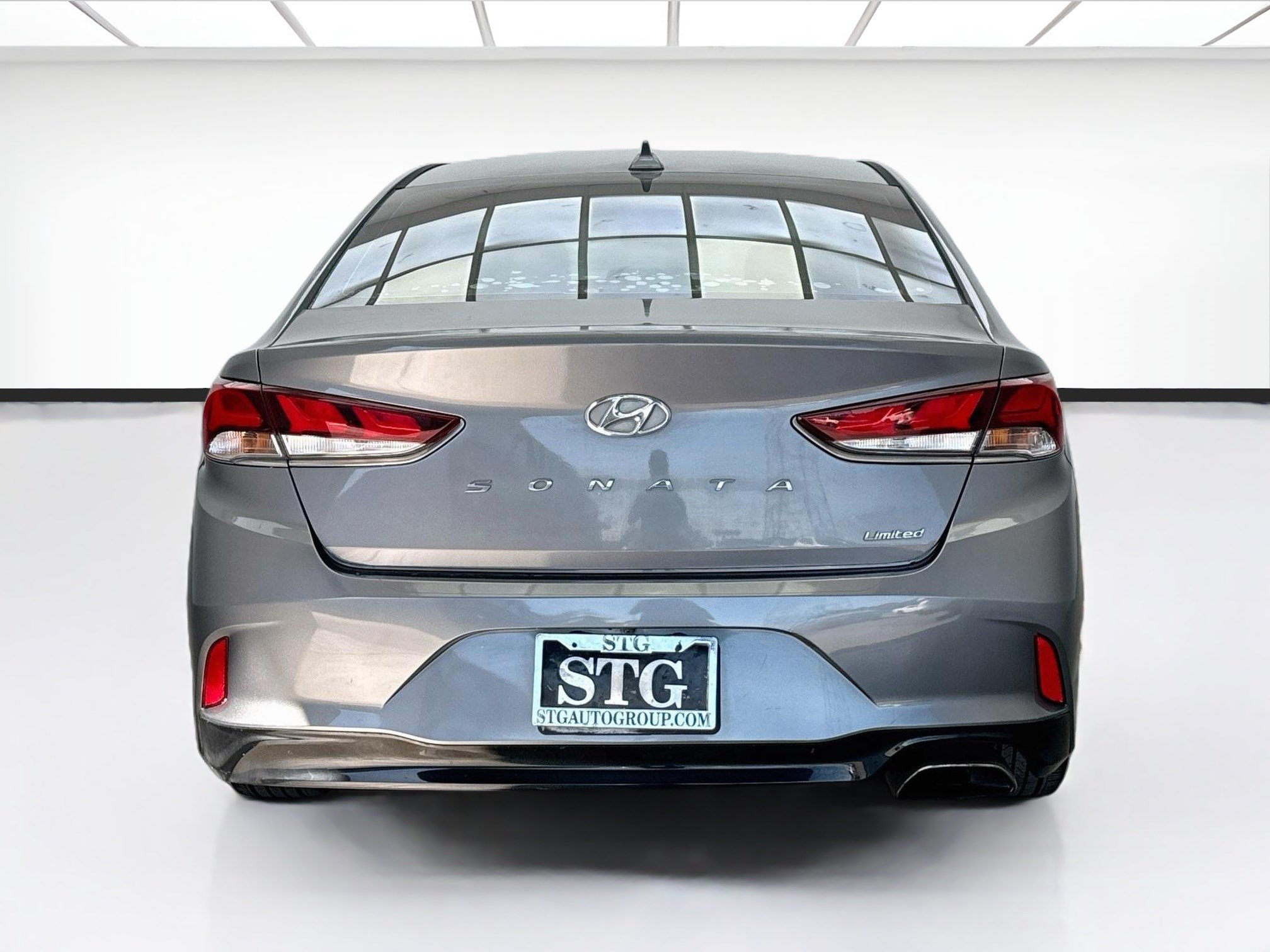 Used 2019 Hyundai Sonata Limited w/ Cargo Package FWD image 5