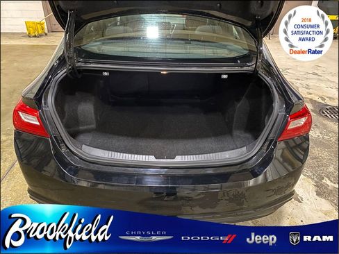 Used 2023 Chevrolet Malibu LS image 13