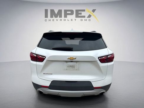 Used 2020 Chevrolet Blazer LT FWD image 3
