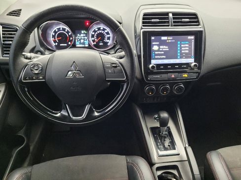 Used 2023 Mitsubishi Outlander Sport SE AWD/4WD image 22