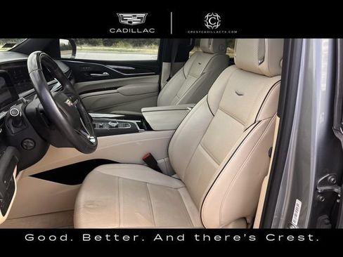 Used 2023 Cadillac Escalade Premium Luxury RWD image 24
