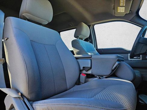 Used 2011 Ford F150 XLT image 19