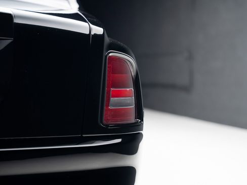 Used 2007 Rolls-Royce Phantom Sedan RWD image 29