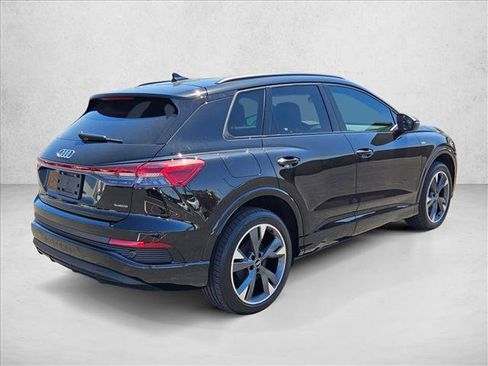 Used 2023 Audi Q4 e-tron Premium Plus w/ Premium Plus AWD/4WD image 5