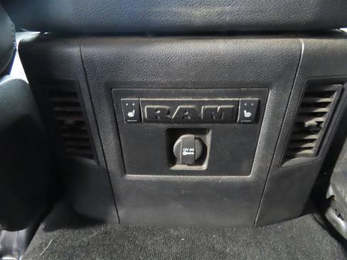 Used 2015 RAM 1500 Laramie w/ Convenience Group image 31