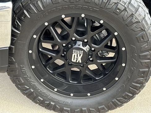 Used 2022 Chevrolet Silverado 2500 LT w/ Convenience Package image 32