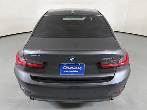 Used 2021 BMW 330i Sedan w/ Convenience Package RWD image 7