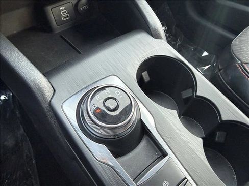 Used 2024 Ford Escape ST-Line image 16