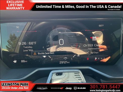 Used 2024 GMC Acadia Denali w/ Super Cruise Package FWD image 13