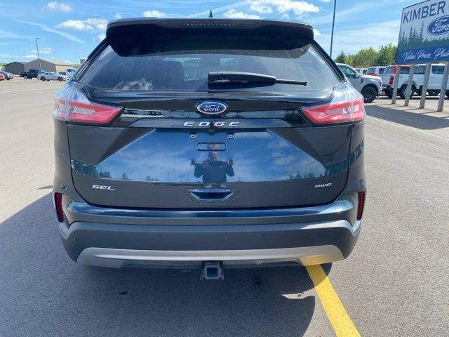 Used 2024 Ford Edge SEL w/ Convenience Package AWD/4WD image 4