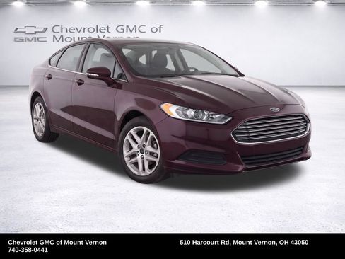 Used 2013 Ford Fusion SE FWD image 2