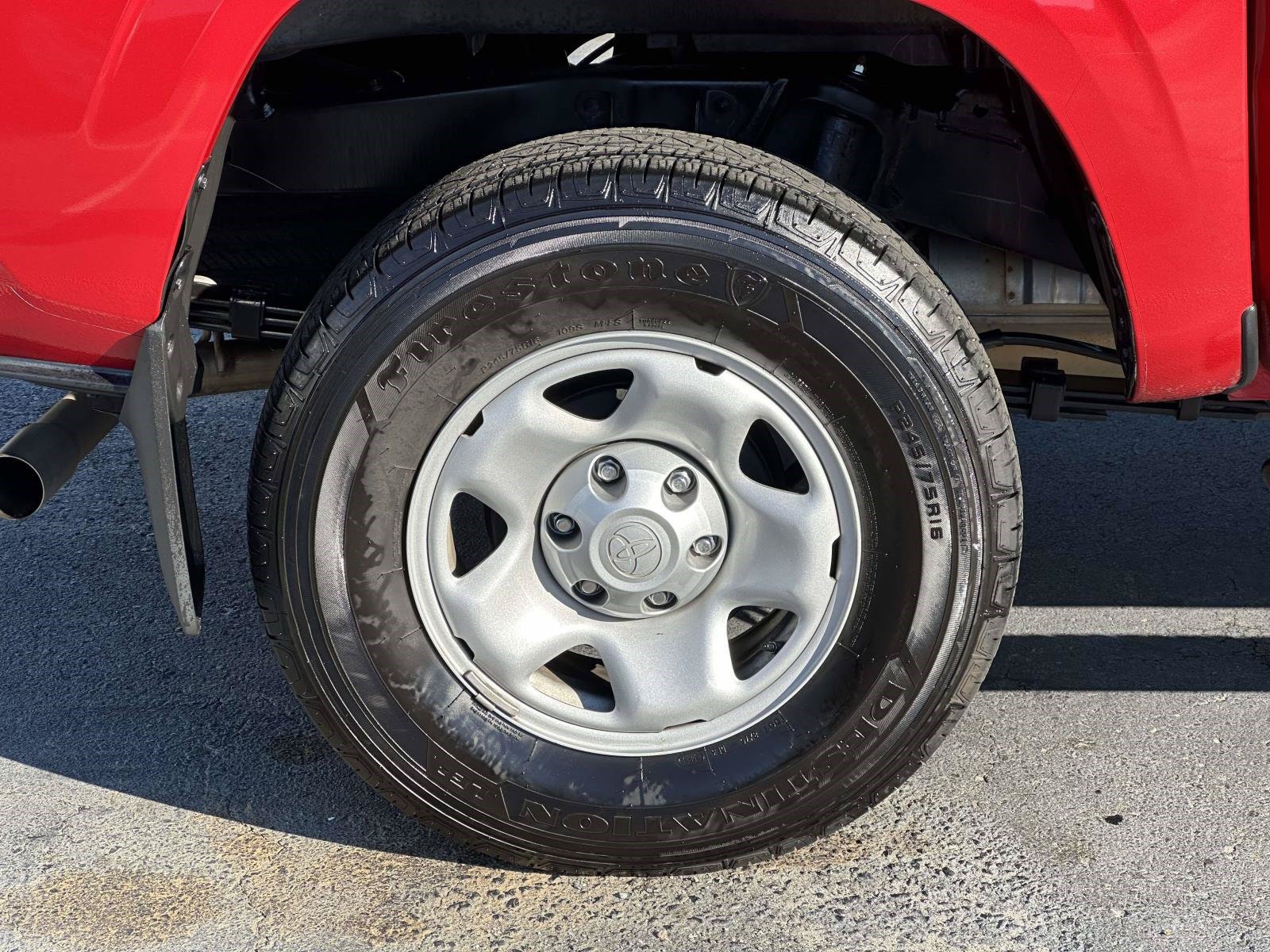 Used 2023 Toyota Tacoma SR5 RWD image 7