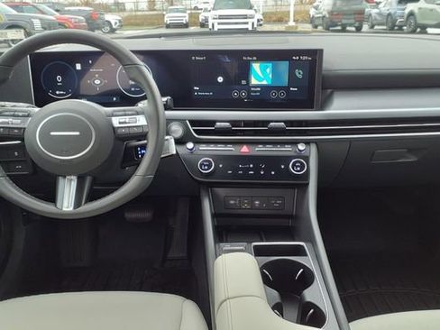 Certified 2025 Hyundai Sonata SEL image 12