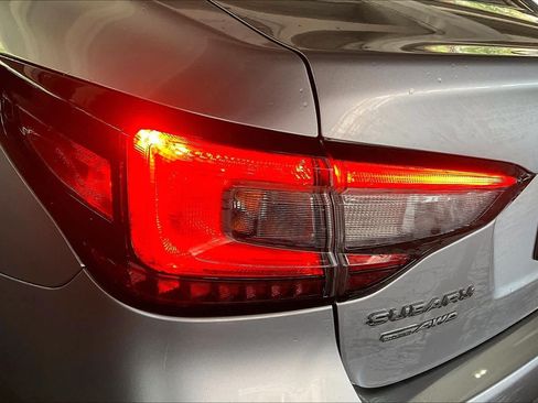 Used 2022 Subaru Legacy Premium AWD/4WD image 26