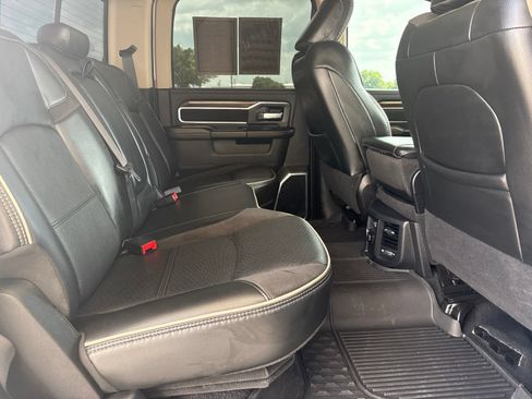 Used 2022 RAM 2500 Laramie AWD/4WD image 17