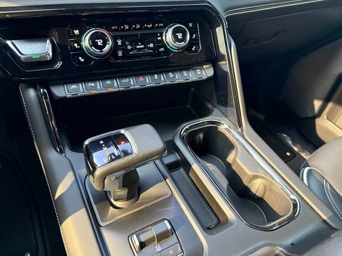 Used 2024 GMC Sierra 1500 AT4X AWD/4WD image 12