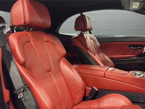 Used 2014 BMW M6 Convertible image 27