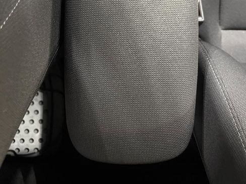 Used 2023 Toyota Corolla LE image 12