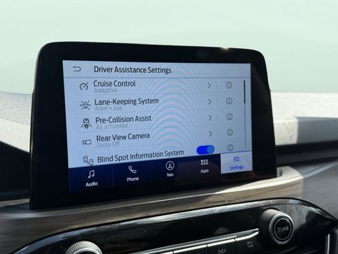 Used 2020 Ford Escape Titanium image 79