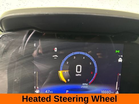 Used 2026 Chevrolet Trax ACTIV w/ Sunroof Package FWD image 16