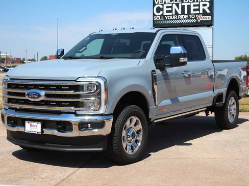 New 2026 Ford F250 King Ranch w/ Chrome Package AWD/4WD image 4