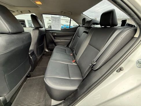 Used 2016 Toyota Corolla L image 13