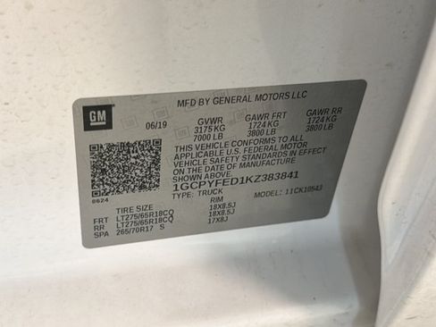 Used 2019 Chevrolet Silverado 1500 LT Trail Boss w/ Convenience Package AWD/4WD image 11