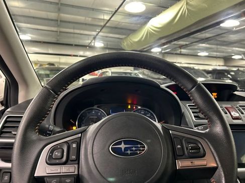 Used 2017 Subaru Crosstrek 2.0i Limited image 11