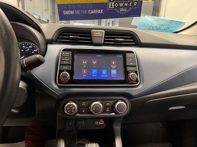 Used 2025 Nissan Versa SV FWD image 22