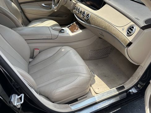 Used 2014 Mercedes-Benz S 550 Sedan image 26