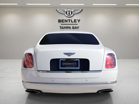 Used 2016 Bentley Mulsanne image 9