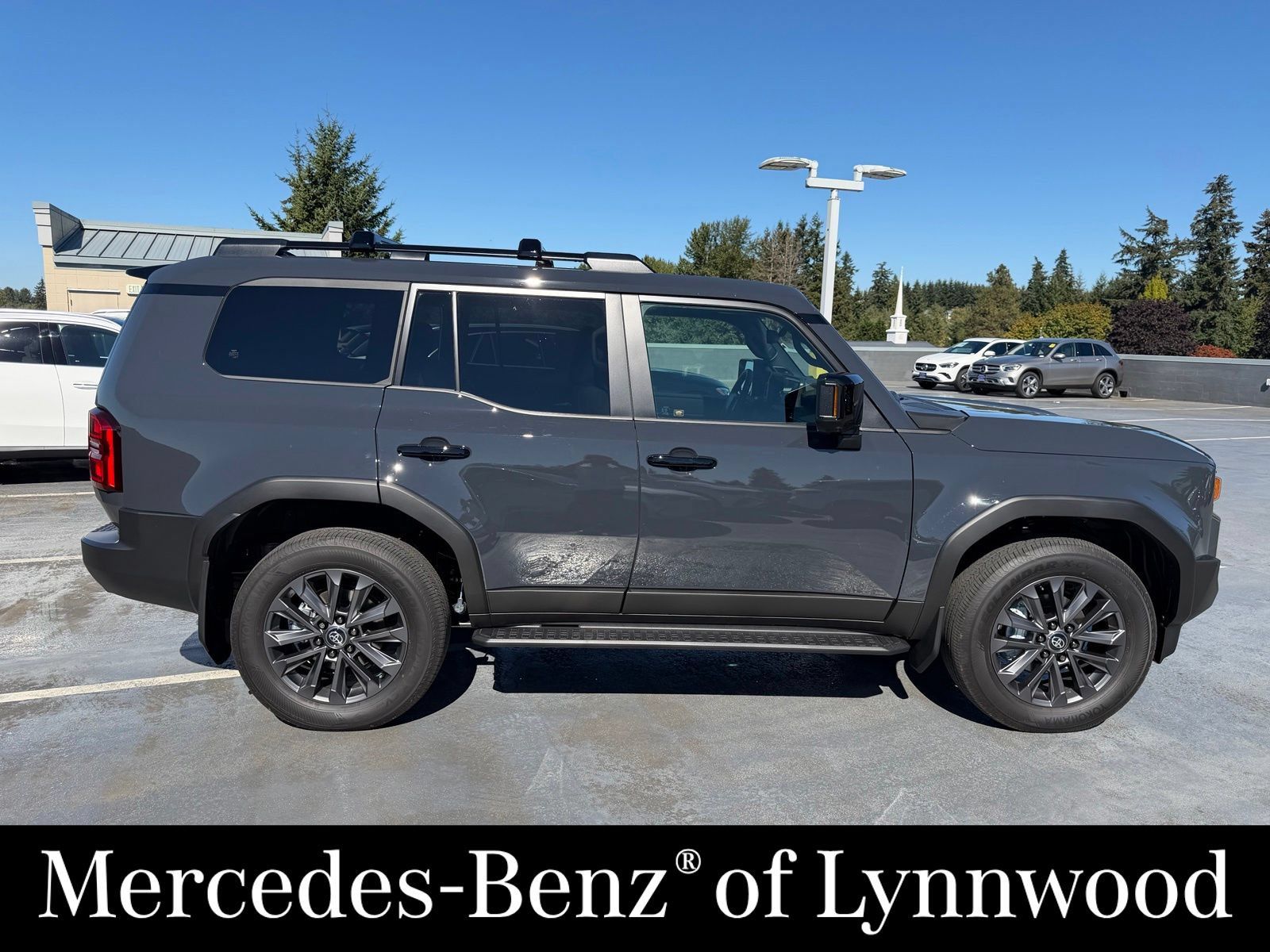 Used 2027 Toyota Land Cruiser w/ Premium Package AWD/4WD image 5