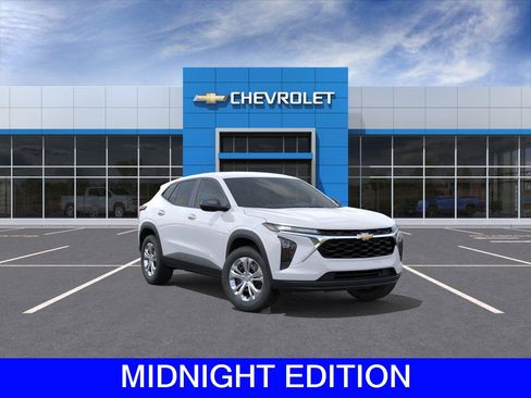 New 2026 Chevrolet Trax LS FWD image 1