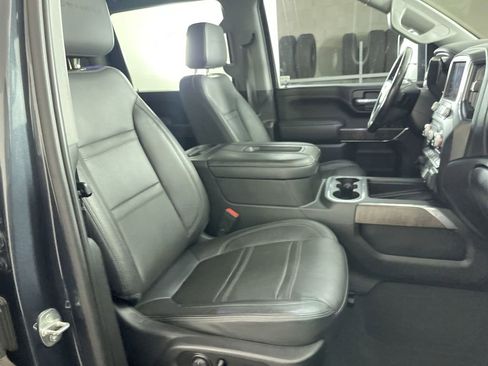 Used 2021 GMC Sierra 3500 Denali w/ Technology Package image 19