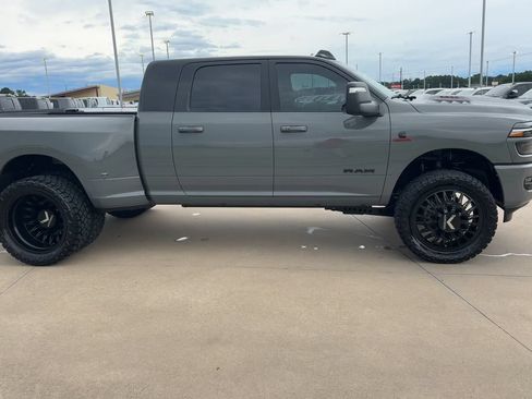 Used 2026 RAM 3500 Laramie w/ Night Edition AWD/4WD image 2
