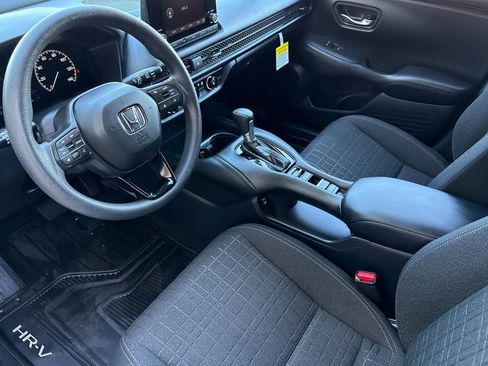 Used 2024 Honda HR-V LX image 7