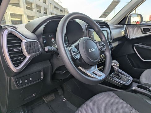 Used 2024 Kia Soul LX w/ Option Group 015 image 15