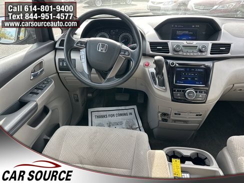 Used 2016 Honda Odyssey SE image 18